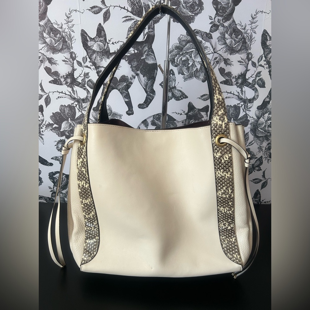COACH HARMONY HOBO - Picture 2 of 14